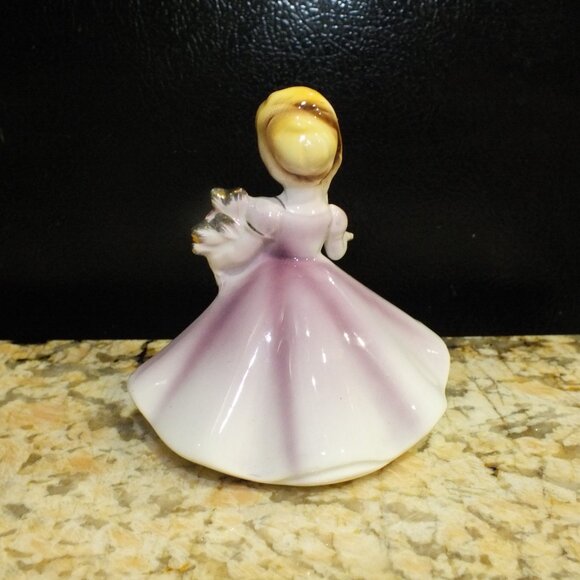 Vintage Josef Originals February Birthday Porcelain Ceramic Figurine - Picture 2 of 4